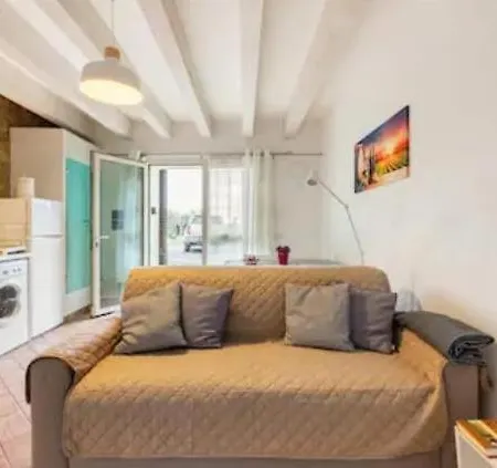 La Casa Di Elvira2 Holiday home *